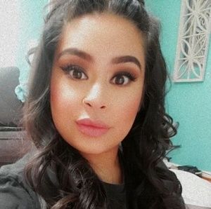 Meet your Posher, April